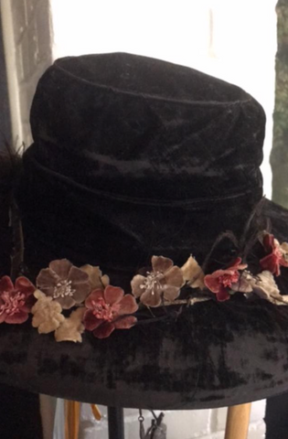 Marchesa Casati Inspired Authentic Edwardian floral Black Velvet Hat with Edwardian Feather