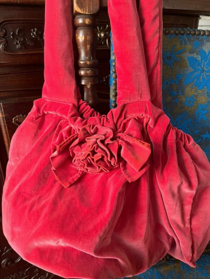 SOLD LAST ONE Summer PF23 Gidgit Travler's Tote Bag Velvet w/ Bow Flower One of a Kind Lined with Pocket and Logo