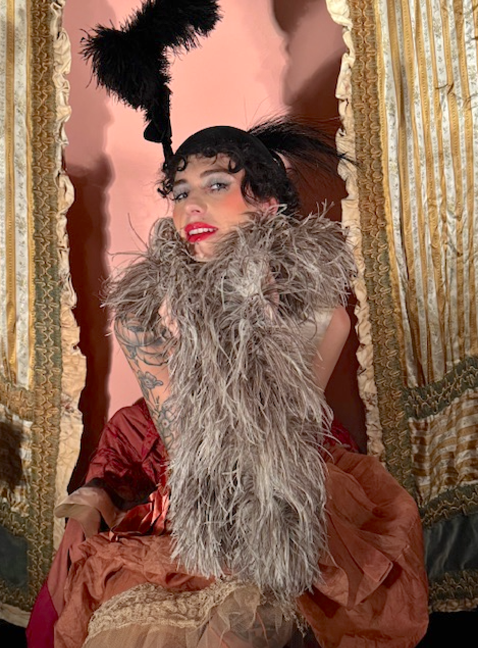 Antique 1910 feather ostrich Boa