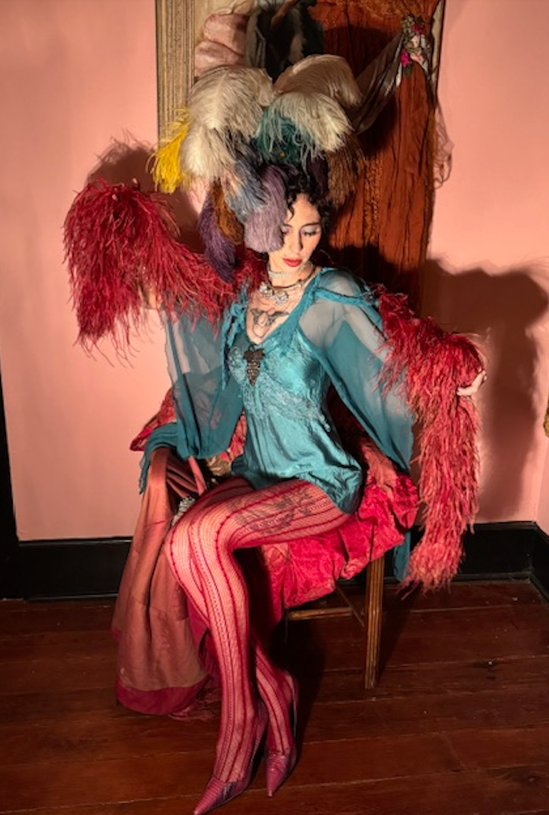 Art Deco era red / pink ostrich feather boa