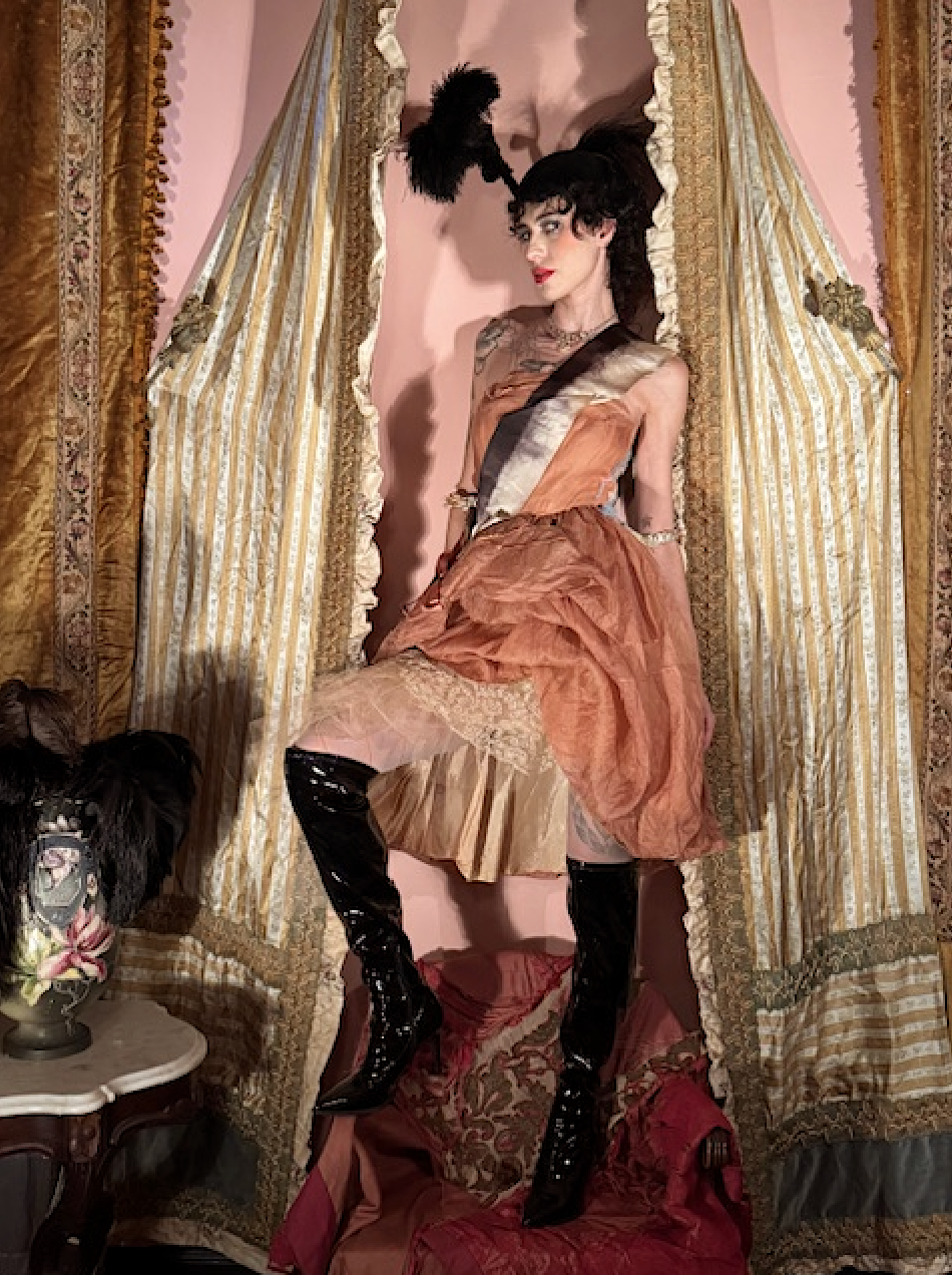 NEW LISTING Boudoir Queen Classic Kook Dress Style we made during 2006-12