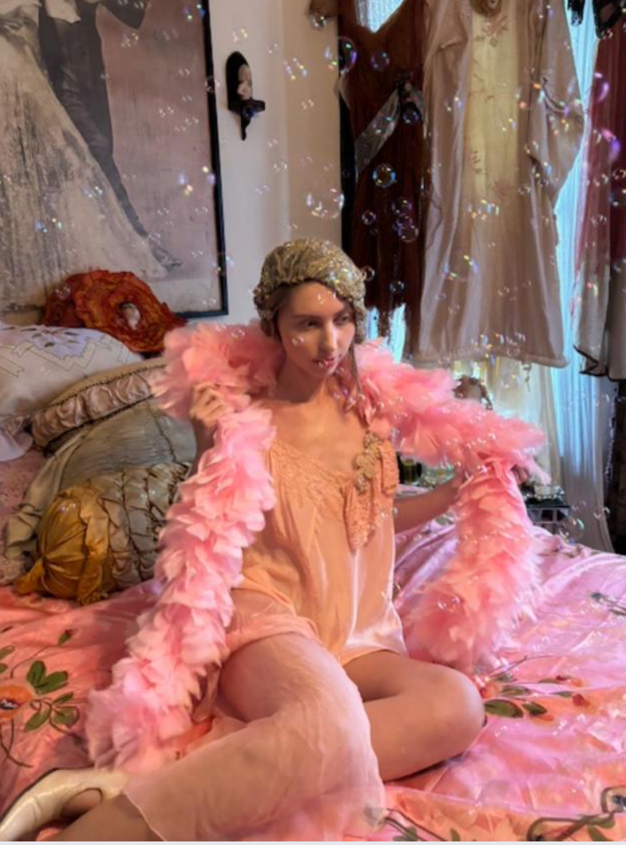Fabulous Pink 1960's Burlesque Feather Boa