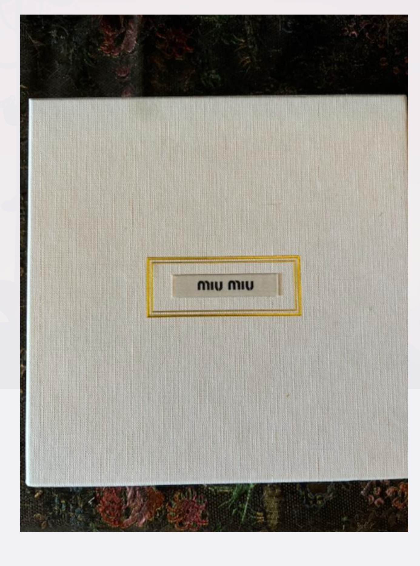MIU MIU MINT IN BOX CROWN
