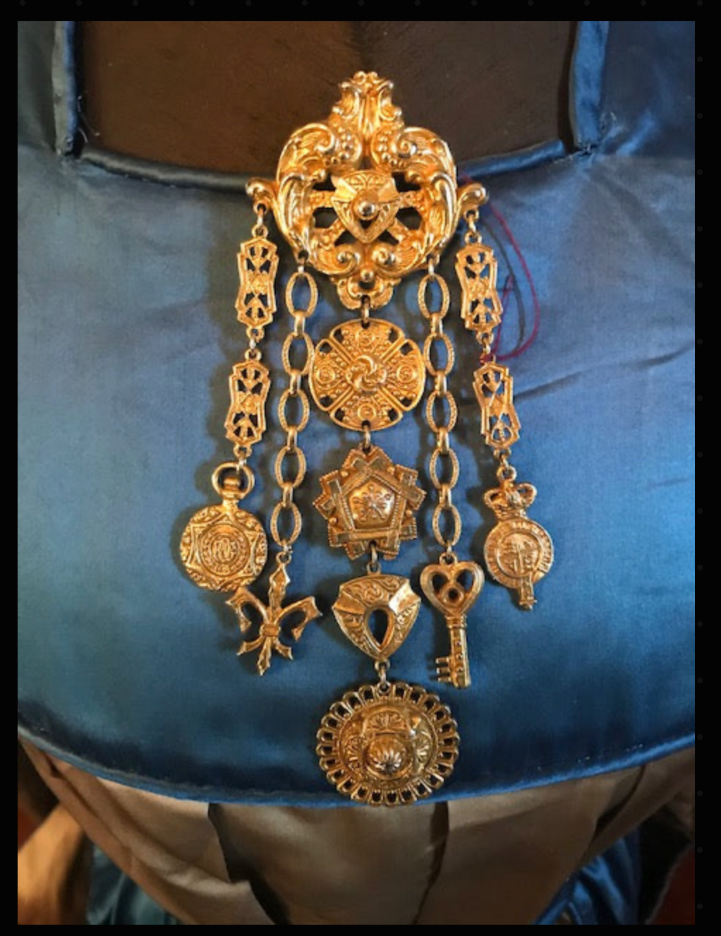 Authentic 1940s Rare Chatelaine Style Signed Coro Pegasus Mark Brooch Key Fleur De Lis