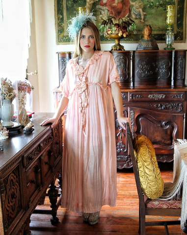 SOLD Gorgeous Blush Large  Ribbonwork 1920's Duster Oil Robe