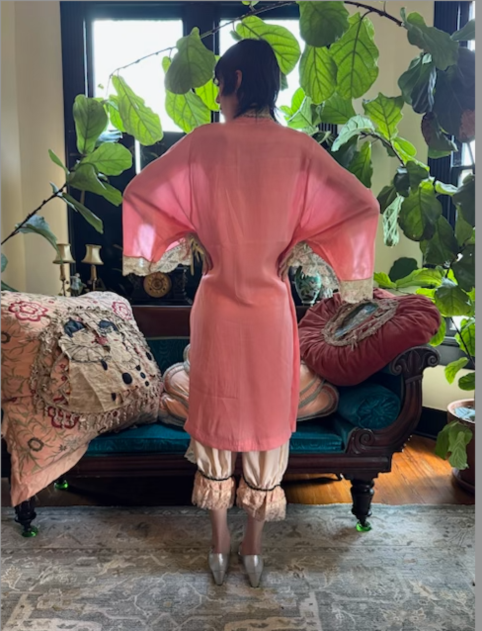 Authentic 1930s Boudoir Peignoir Dressing Gown or Kimono Robe with tag