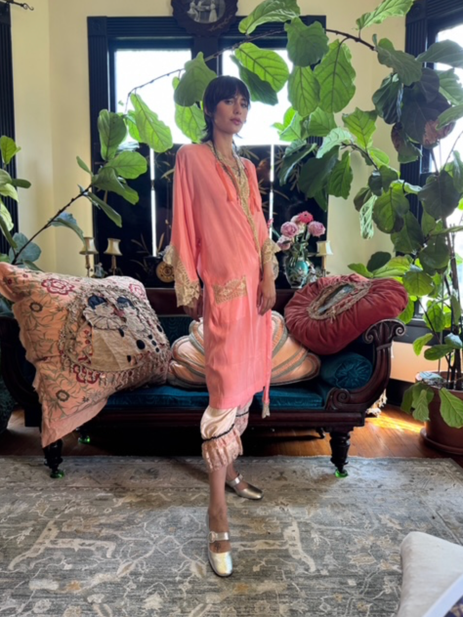Authentic 1930s Boudoir Peignoir Dressing Gown or Kimono Robe with tag