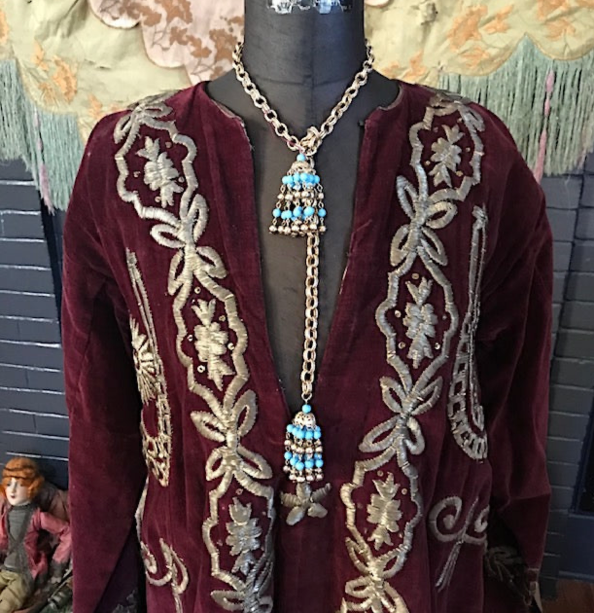 Authentic Gold Toned 60's 70's Dangle wrap Necklace Divine!