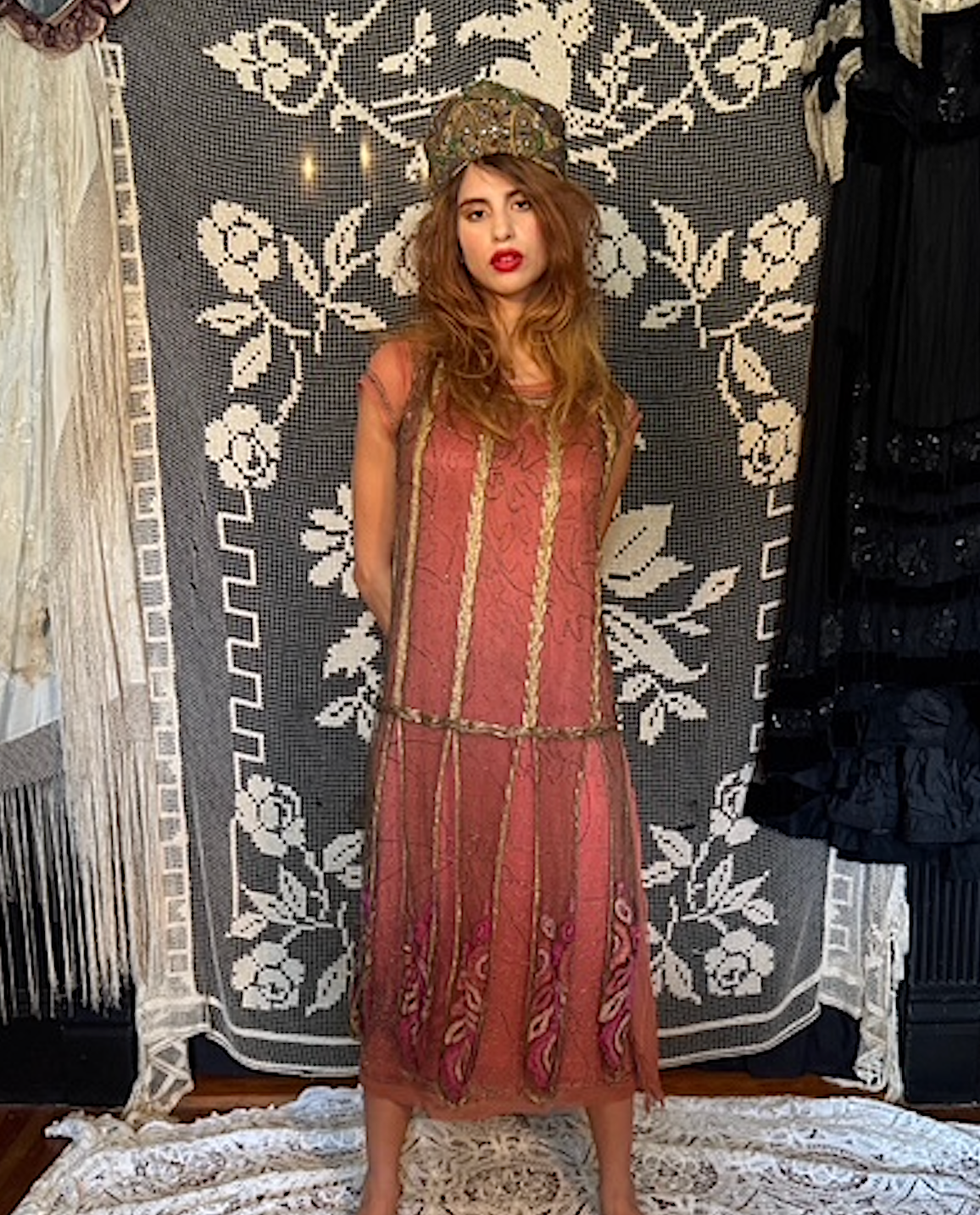 1920's Rare Gatsby Metallic Gold Lace Tunic with Embroidered Flowers and Petal like Bottom