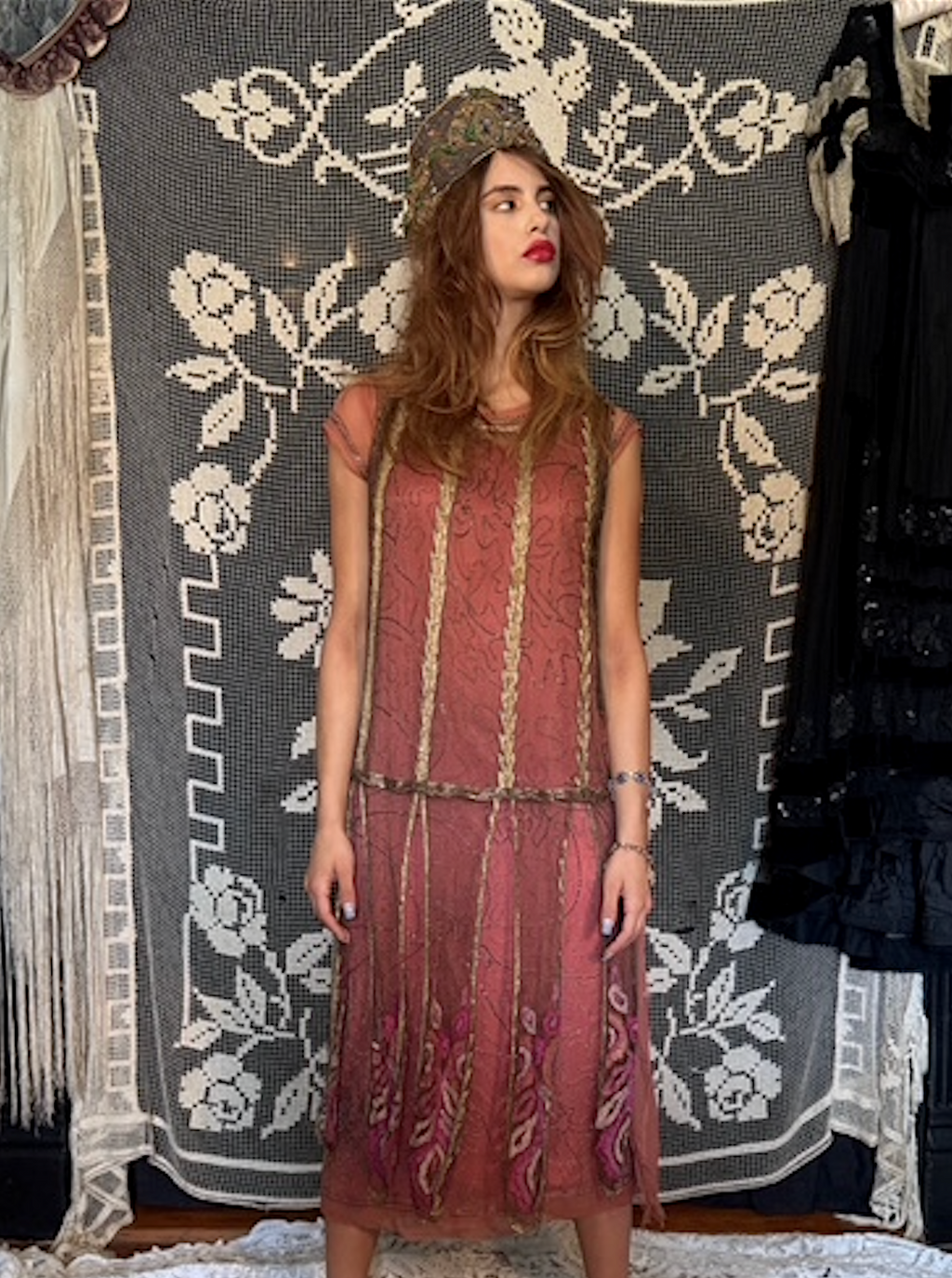1920's Rare Gatsby Metallic Gold Lace Tunic with Embroidered Flowers and Petal like Bottom