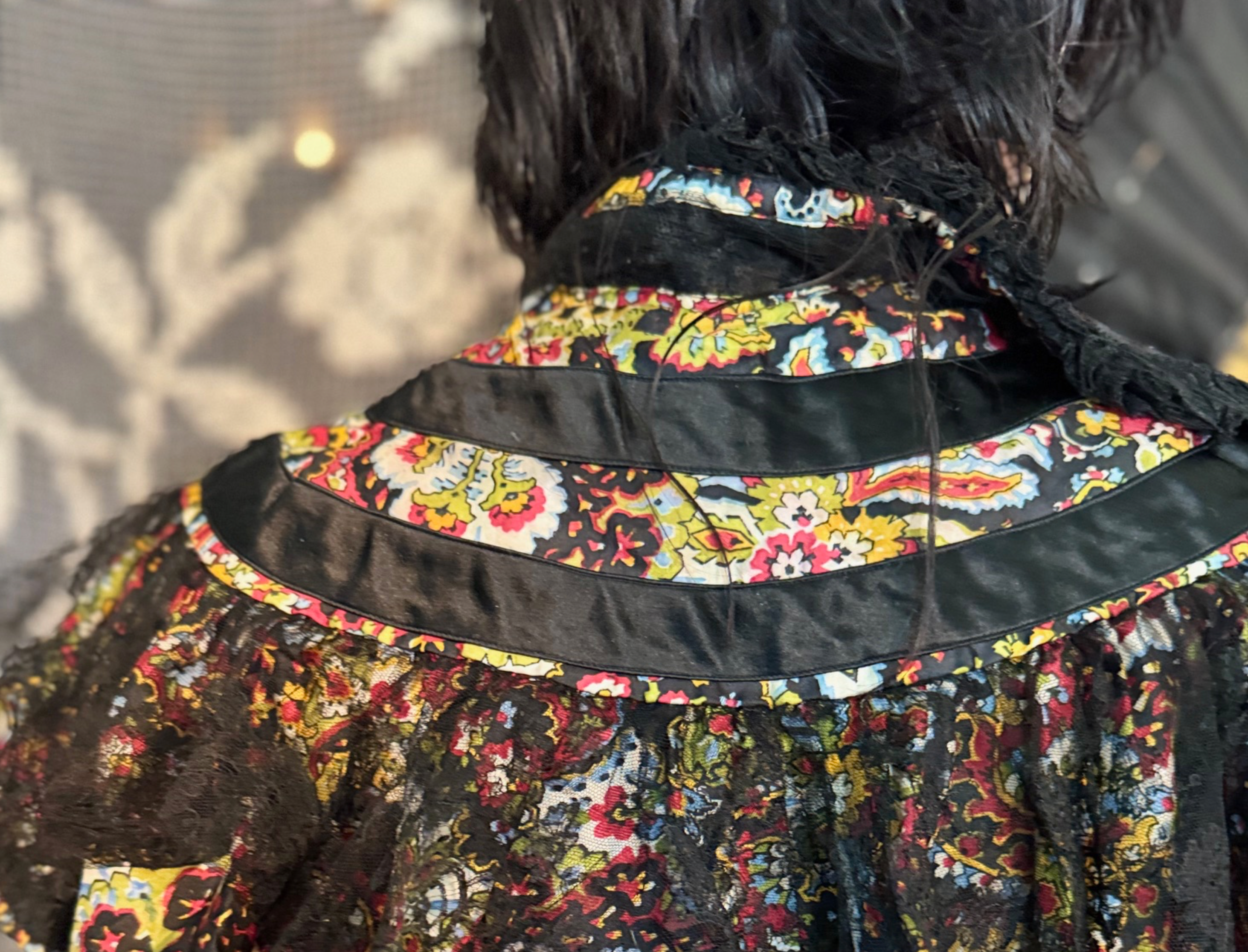 FANCIFUL ANTIQUE EARLY EDWARDIAN JACKET