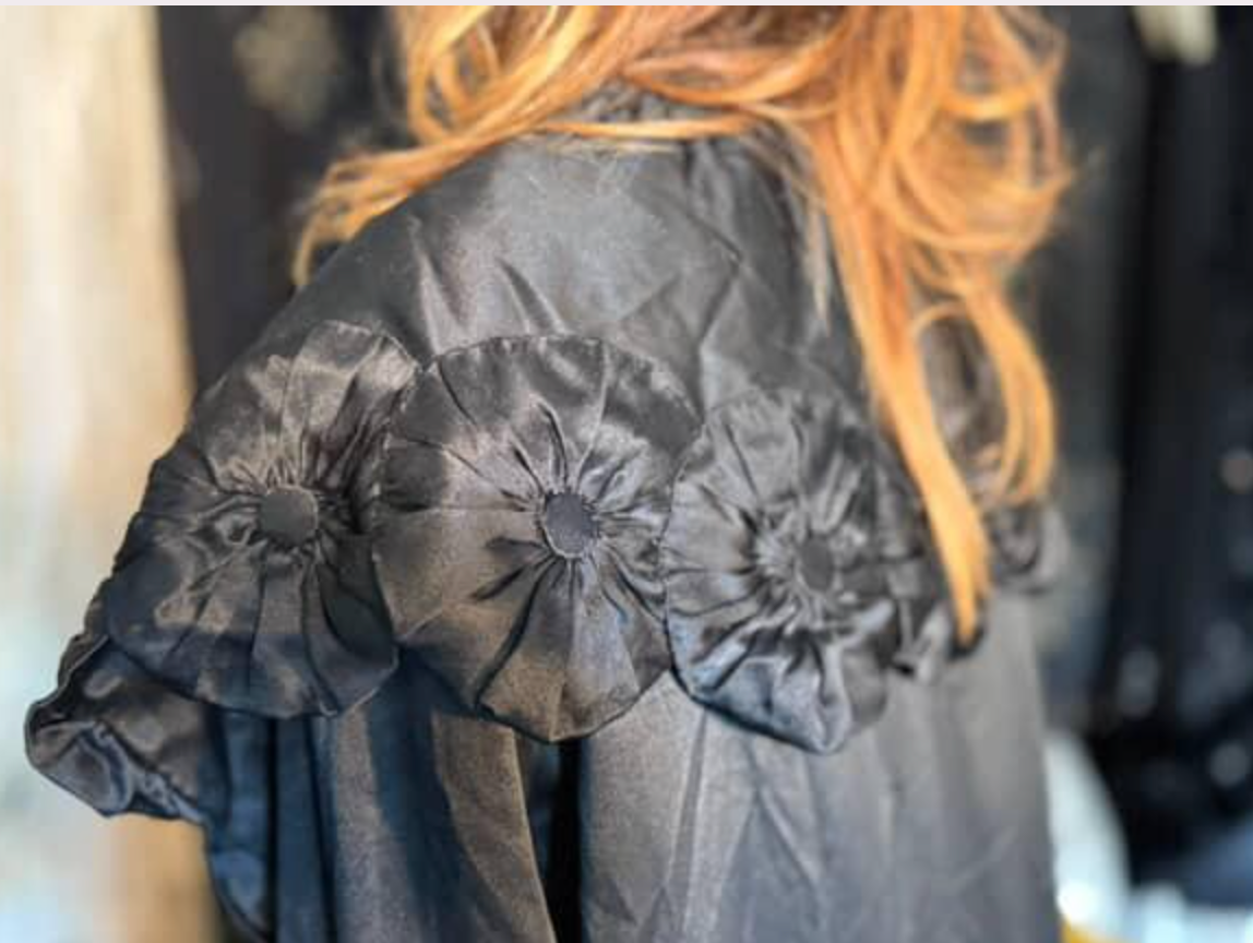 Gorgeous Bonwitt Teller Philadelphia silk Rosette Jacket 1930's