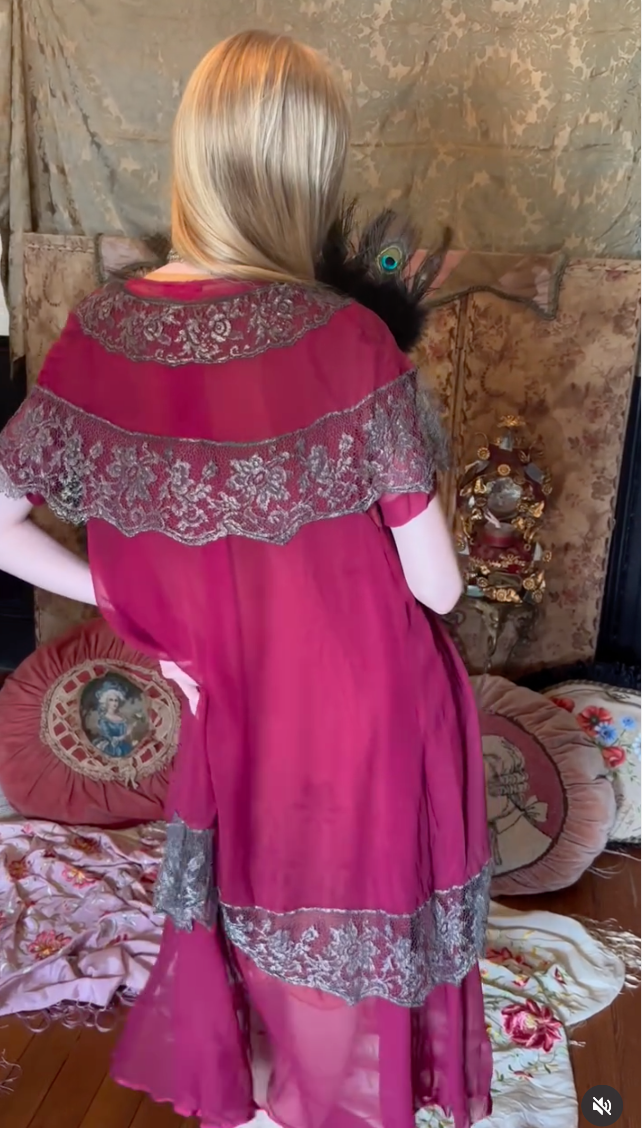 Rare Scarlet Chiffon and Metallic Silver Lace peignoir as is
