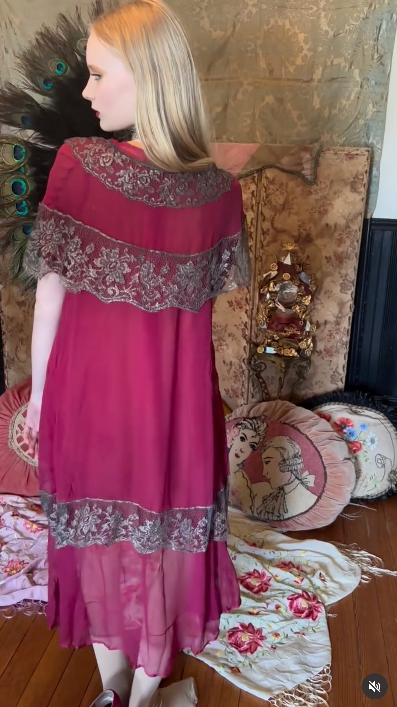 Rare Scarlet Chiffon and Metallic Silver Lace peignoir as is