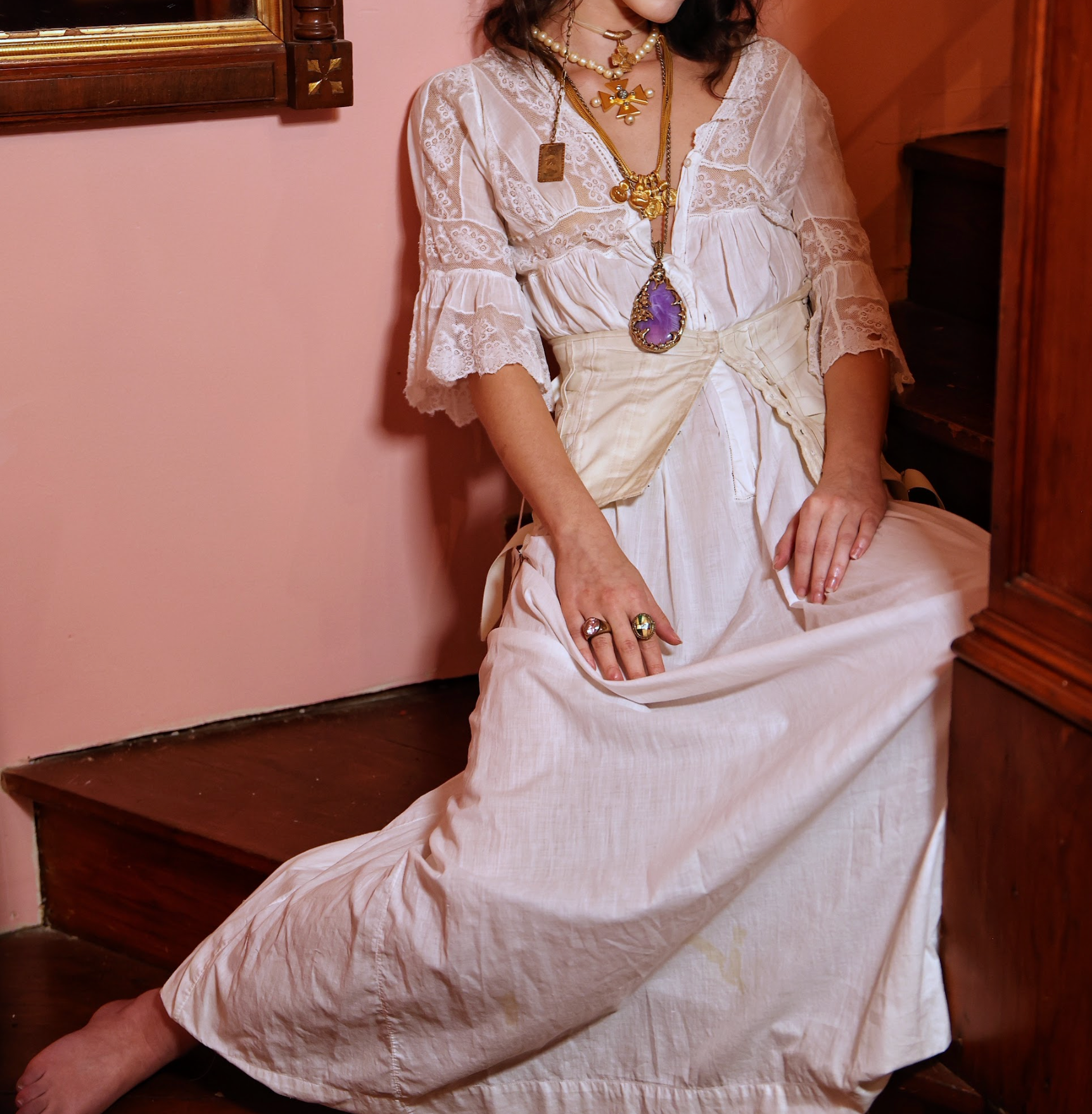 Edwardian White Size M