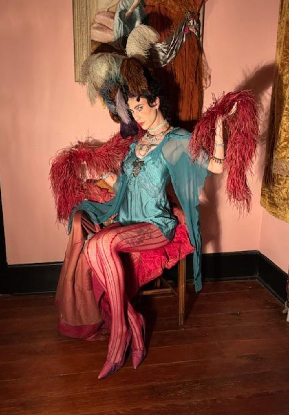 Art Deco era red / pink ostrich feather boa