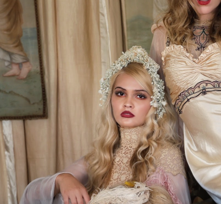 Vintage Large Beautiful Wax Bridal Crown Circa Unknown (estate find)