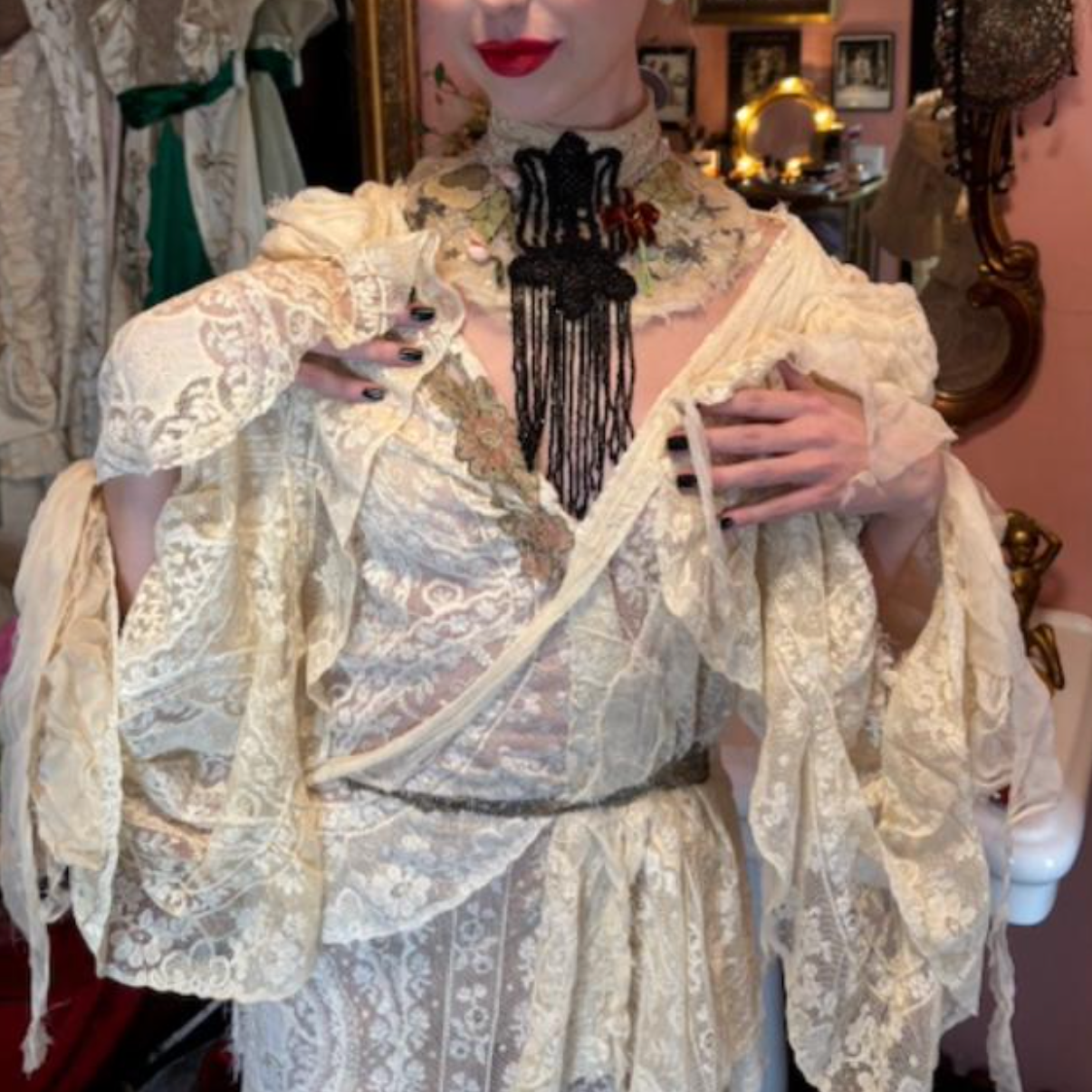 Take Me to the Heather Boudoir Queen Normandy Lace Dress Huge sleeve