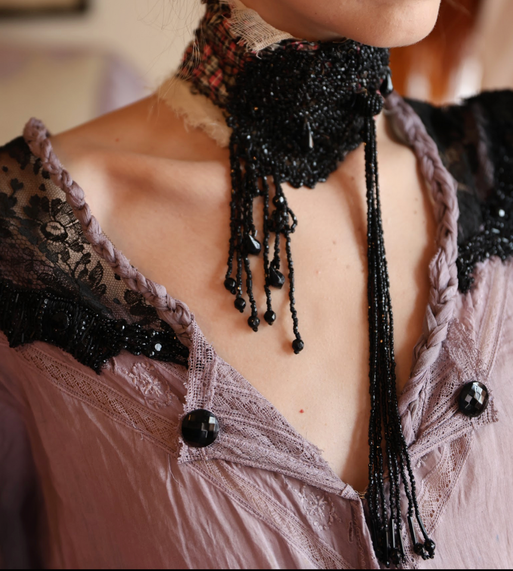 The Catherine Jet Neckpiece Choker