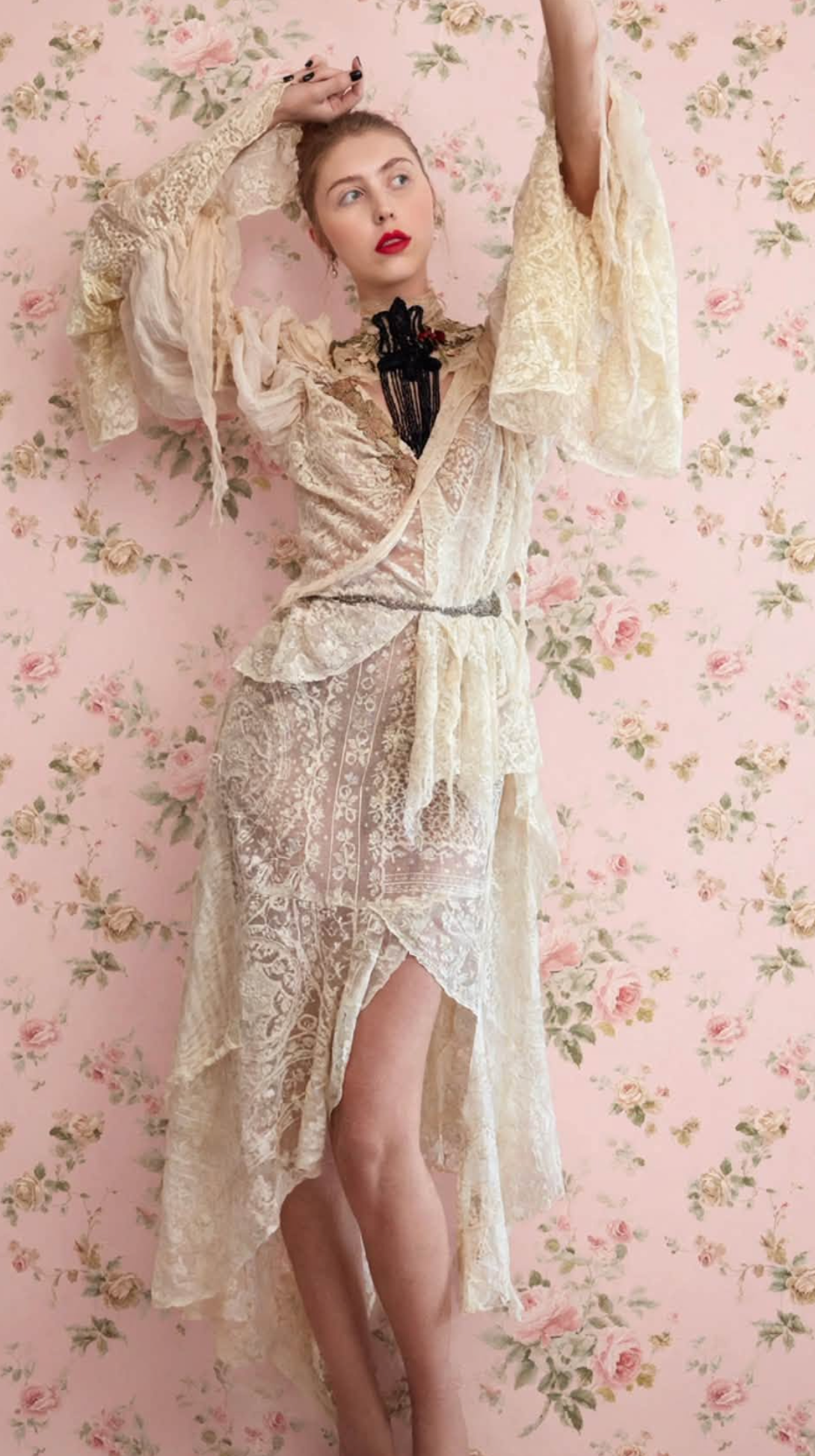 Normandy Lace Boudoir Queen Luxe Sleeve Dress