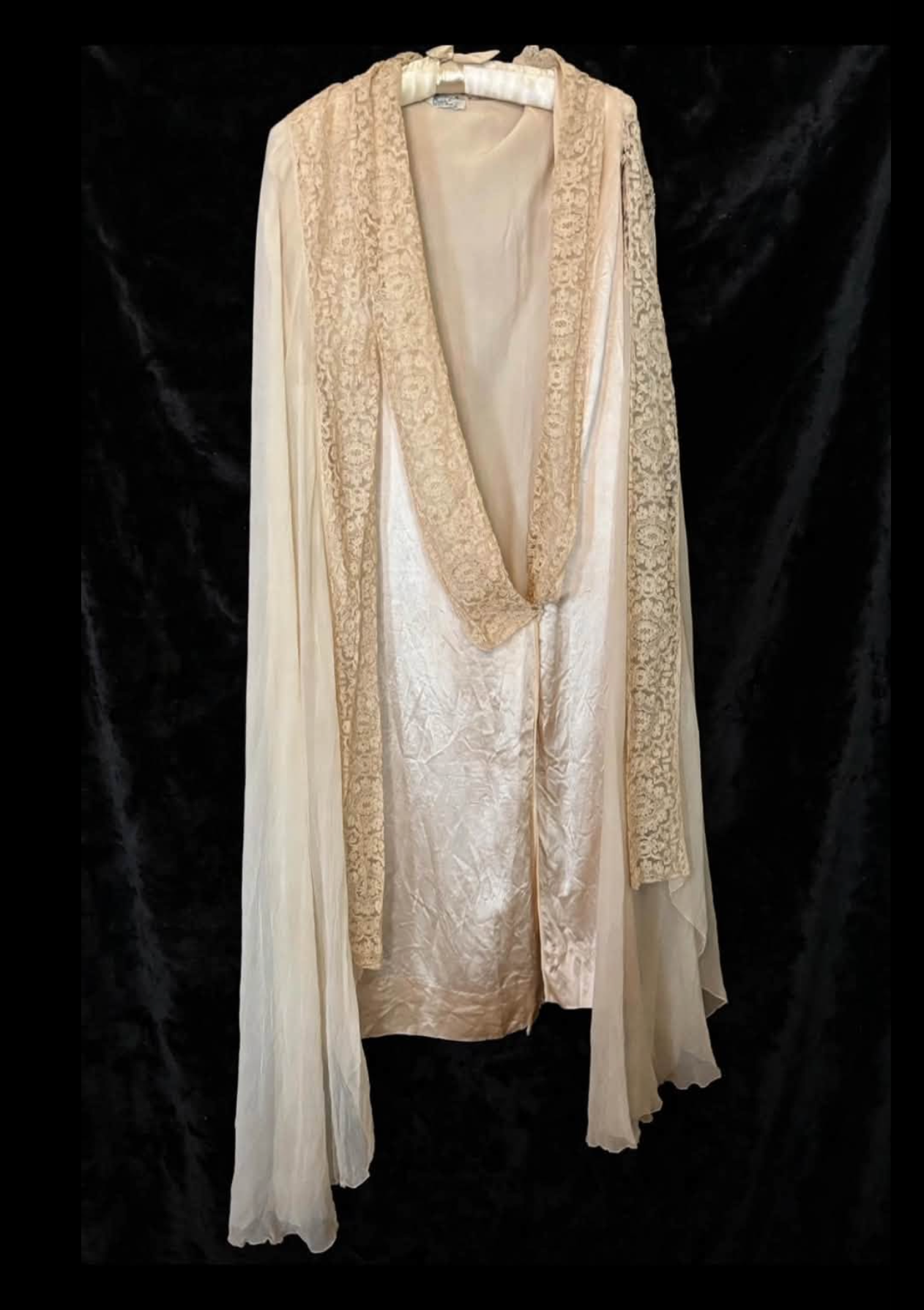 Silk chiffon Cape Peignoir / Angel-Wing Robe M Color Butter