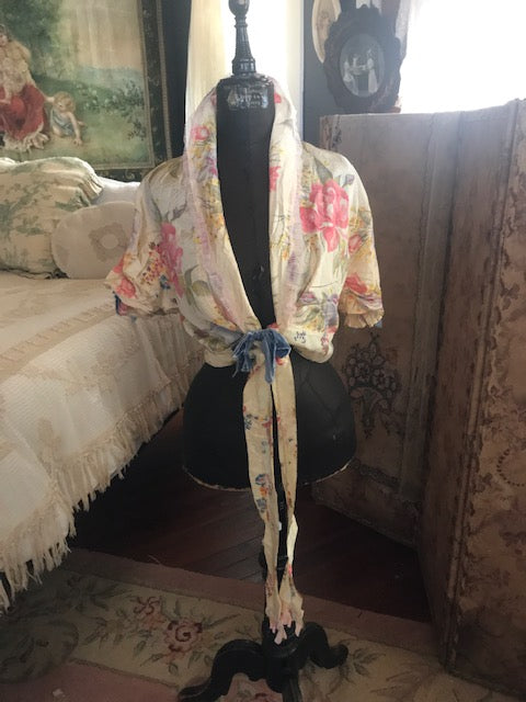 SOLD FLORAL 1940's Boudoir Doll Floral Sweetheart Bed Jacket Boudoir Queen as-is Velvet Blue Bows Original